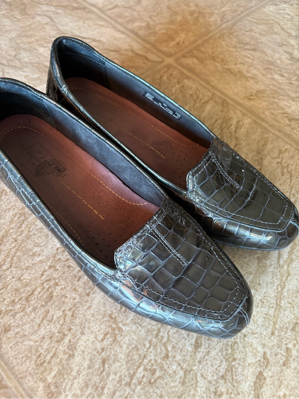 Clarks Croc-Embossed Leather Loafers
